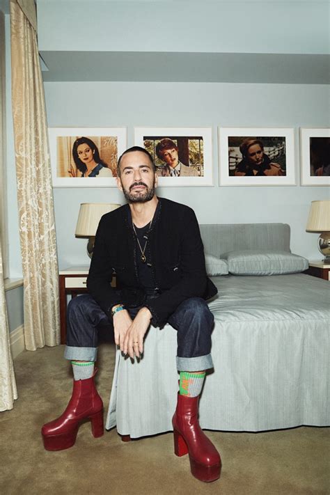 did marc jacobs design for gucci|marc jacobs out of fashion.